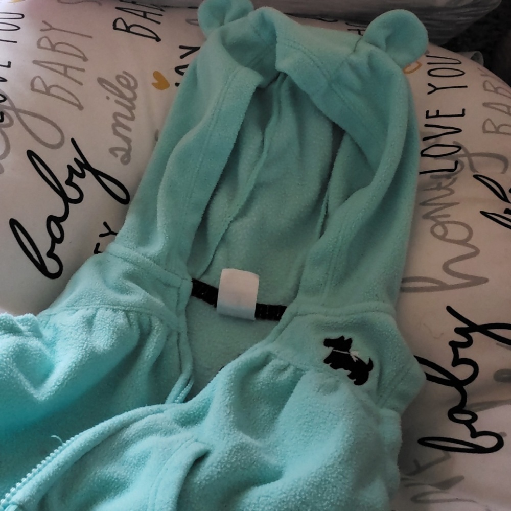 A super cute vest